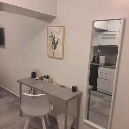 Centerstage1 Boutique - Hemisphere1 Stylish Appartement *